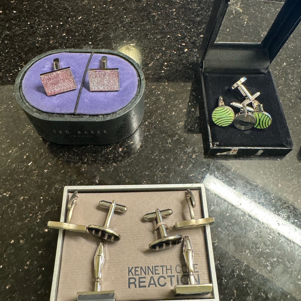 Six pairs of cufflinks